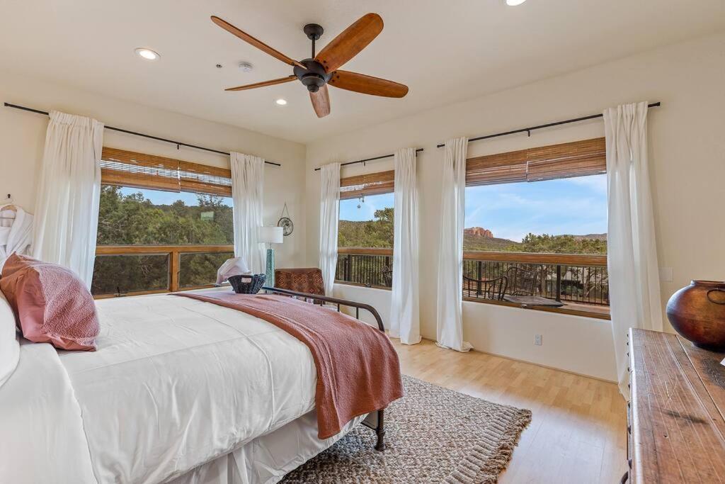 Close To Fresh Creek! Sleeps 12 ~ Amazing Views W/Serene Open Space ~ Hot Tub + Game Room ~ Trails Outside Sedona Exterior foto